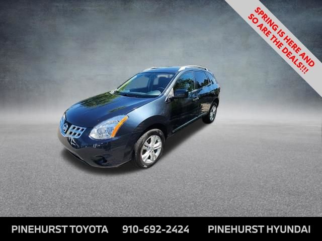 Used 2013 Nissan Rogue SV w/ Premium Pkg image 5