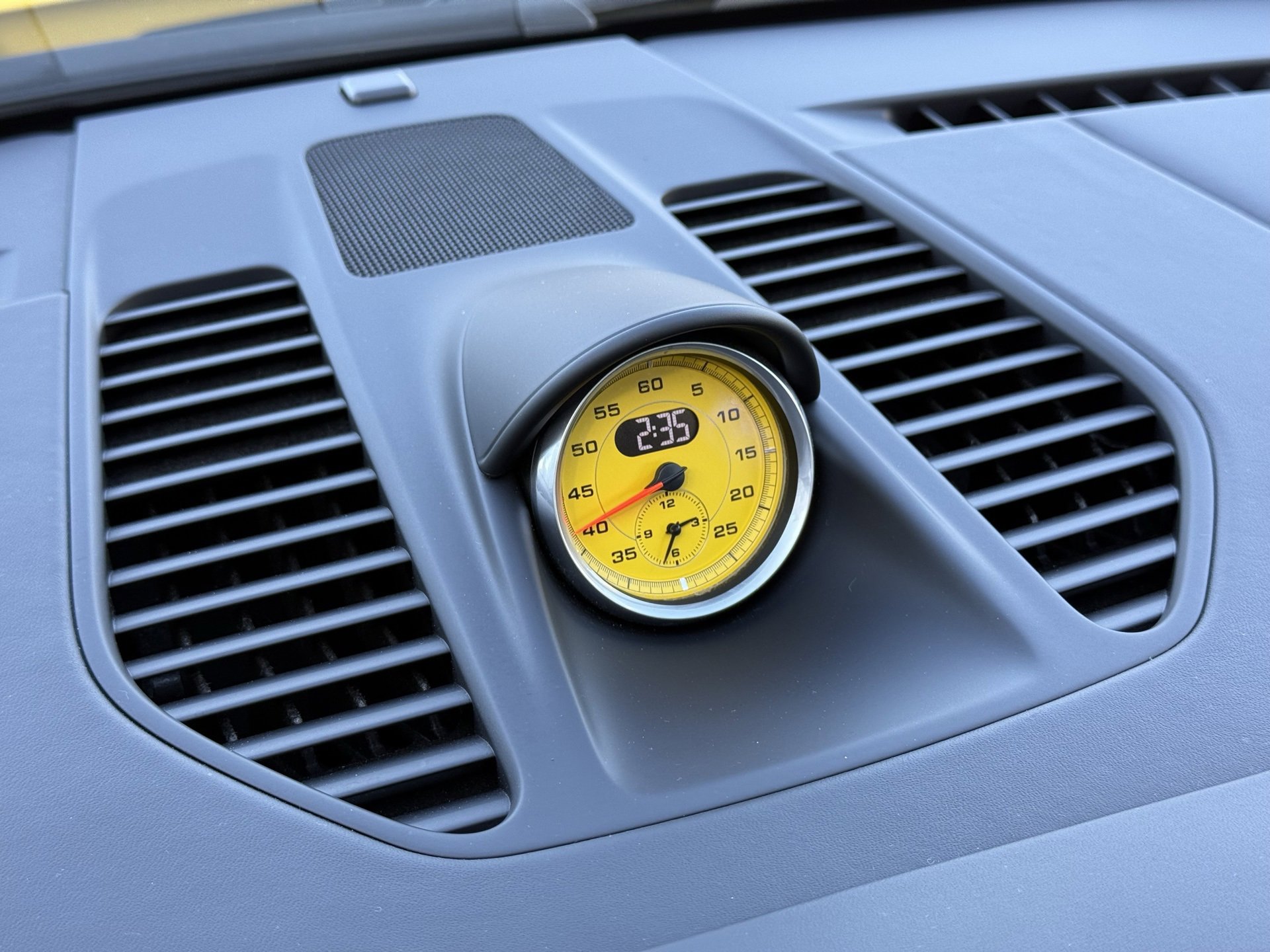 Certified 2019 Porsche 911 Turbo S image 18