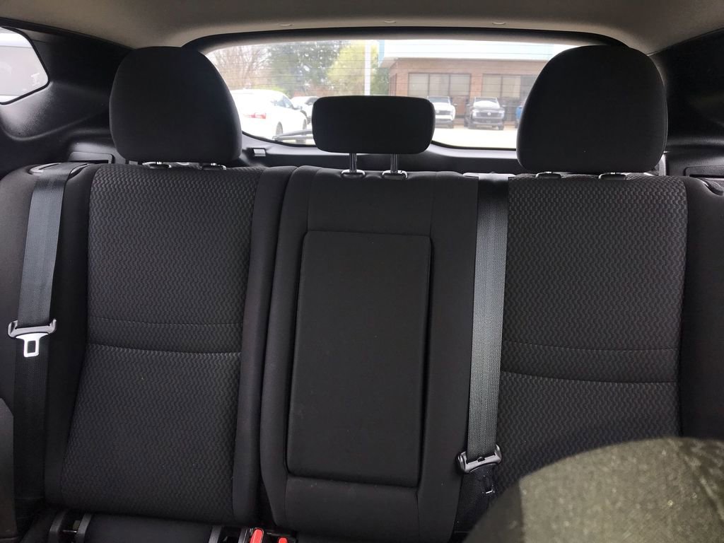 Used 2019 Nissan Rogue Sport S image 21