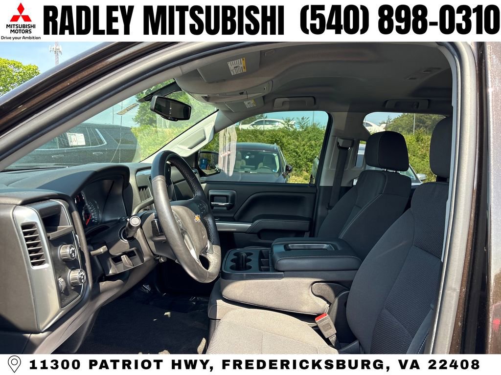 Used 2018 Chevrolet Silverado 1500 LT w/ All Star Edition AWD/4WD image 3