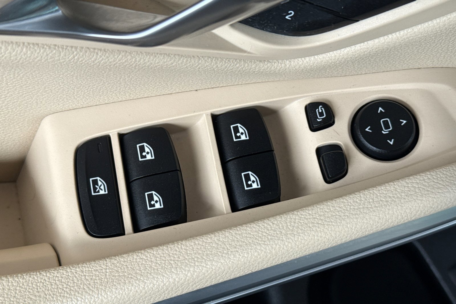 Used 2019 BMW 330i Sedan w/ Driving Assistance Package image 13