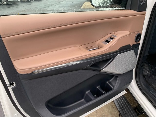 New 2027 Lincoln Navigator Black Label AWD/4WD image 19