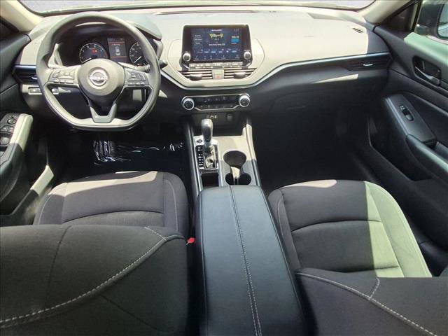 Certified 2025 Nissan Altima 2.5 S FWD image 16