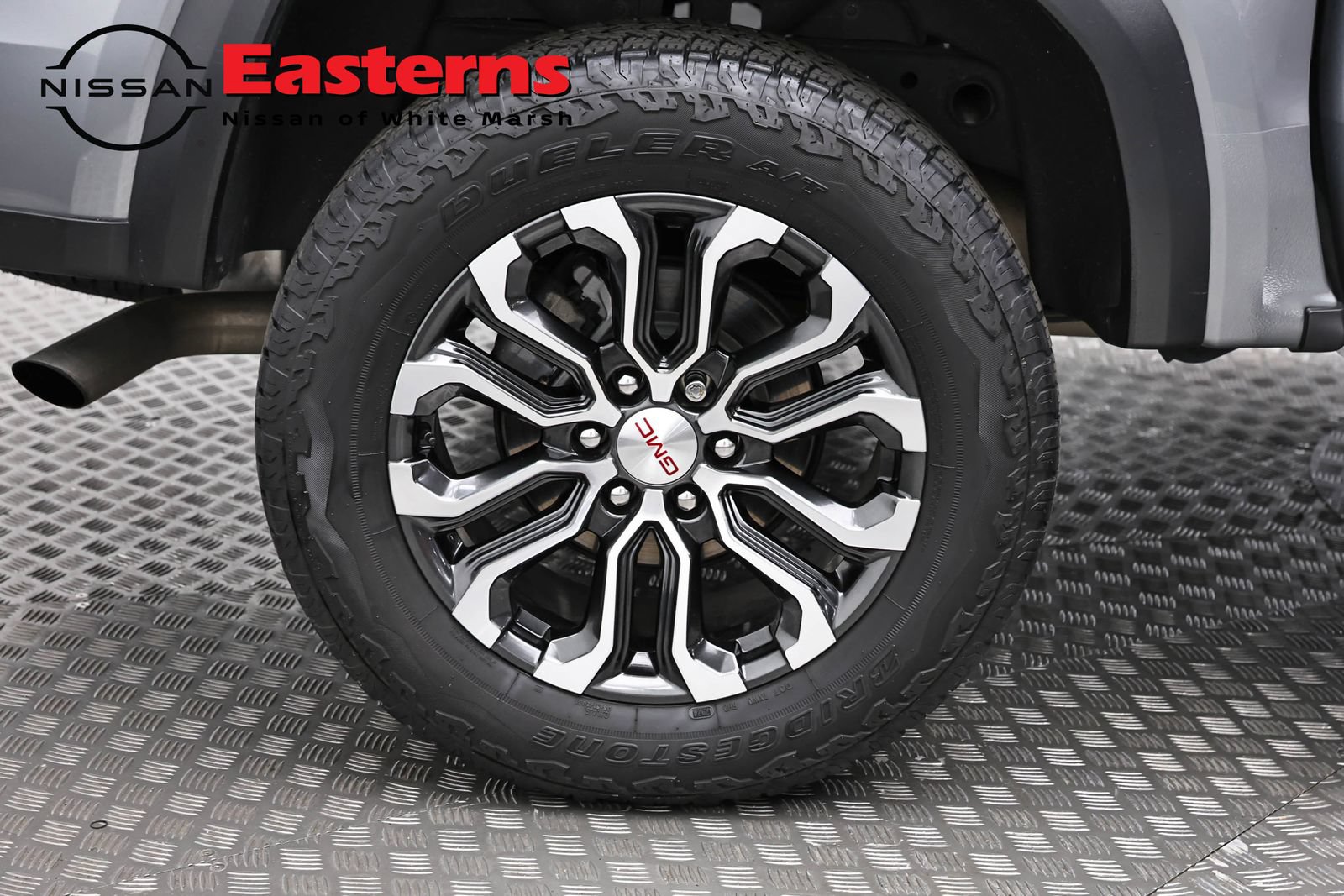 Used 2024 GMC Canyon Denali AWD/4WD image 30