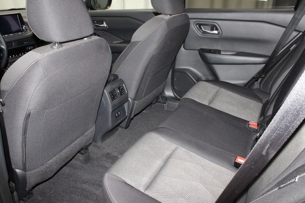 Certified 2024 Nissan Rogue SV AWD/4WD image 20