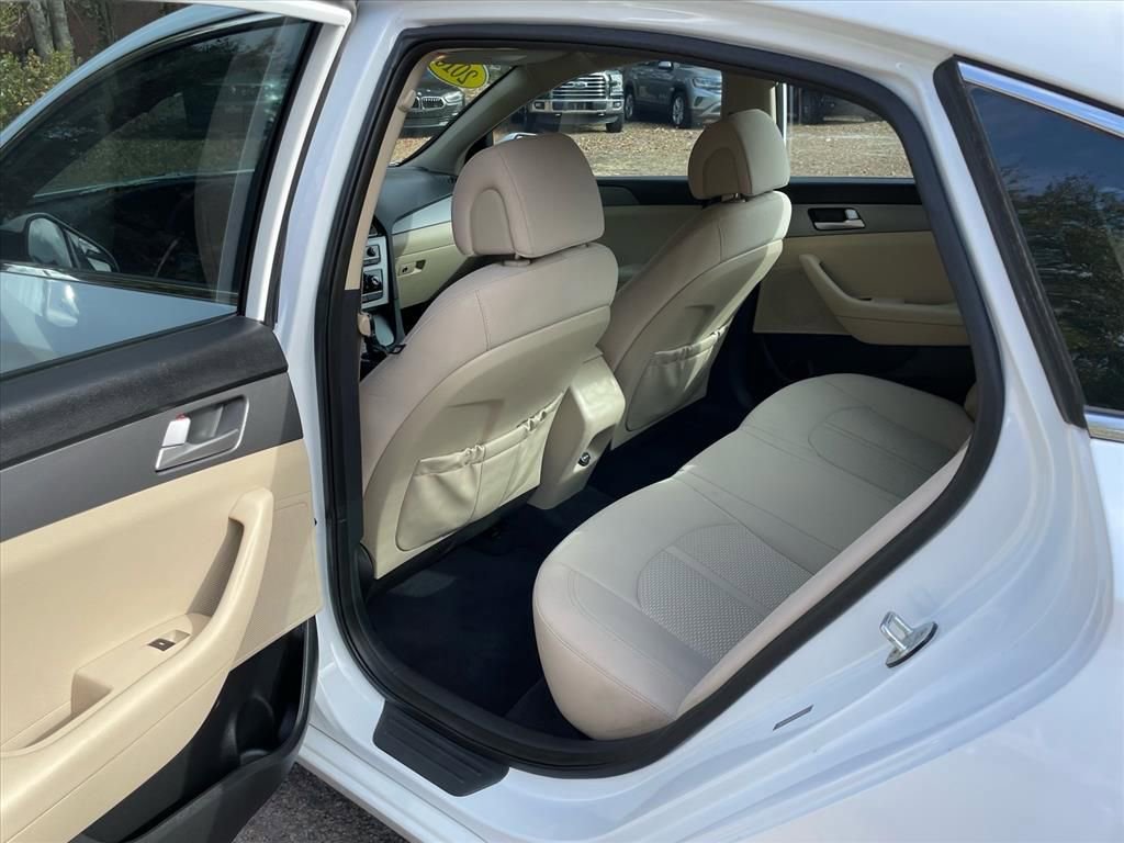 Used 2016 Hyundai Sonata SE image 24