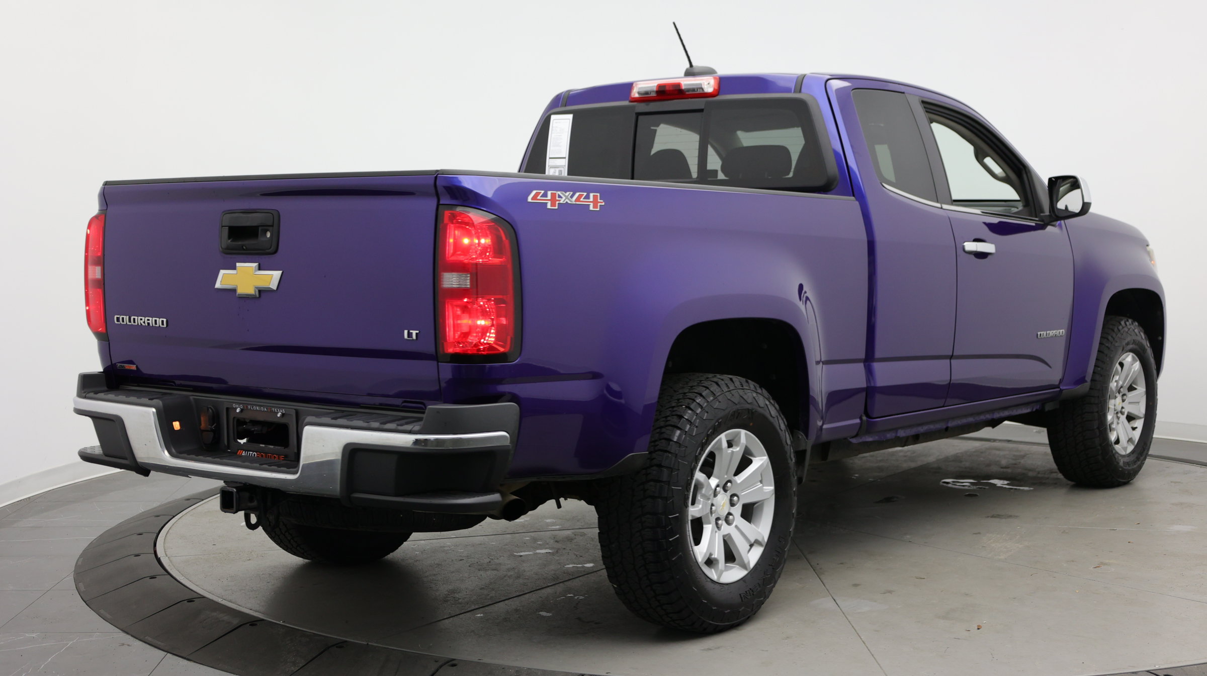 Used 2016 Chevrolet Colorado LT w/ Luxury Package, Chrome AWD/4WD image 7