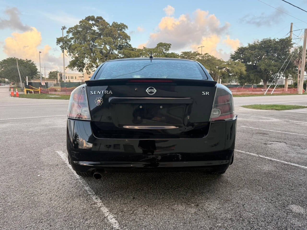 Used 2012 Nissan Sentra 2.0 SR w/ Convenience Pkg FWD image 5