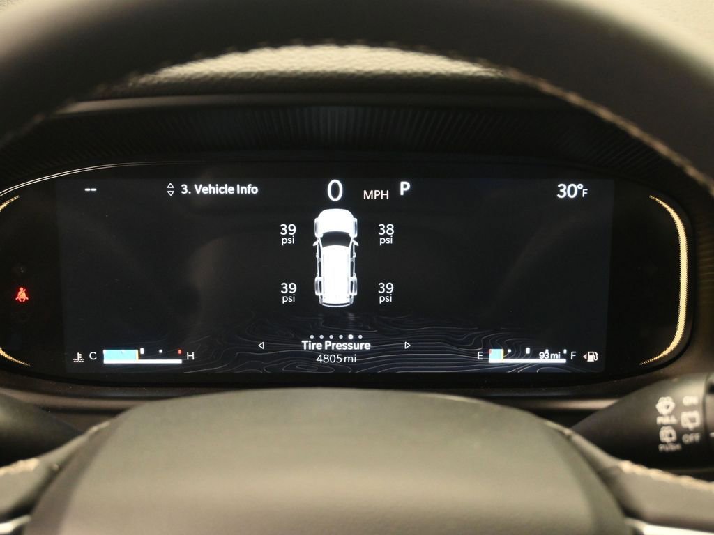 Used 2025 Jeep Wagoneer Series II image 13