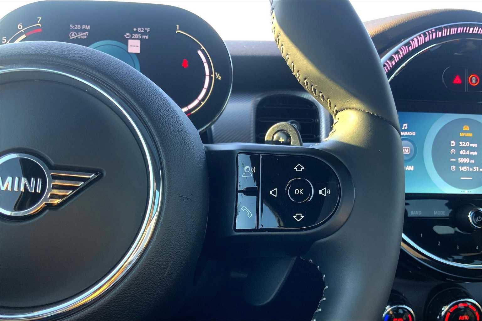 Used 2023 MINI Cooper S image 19