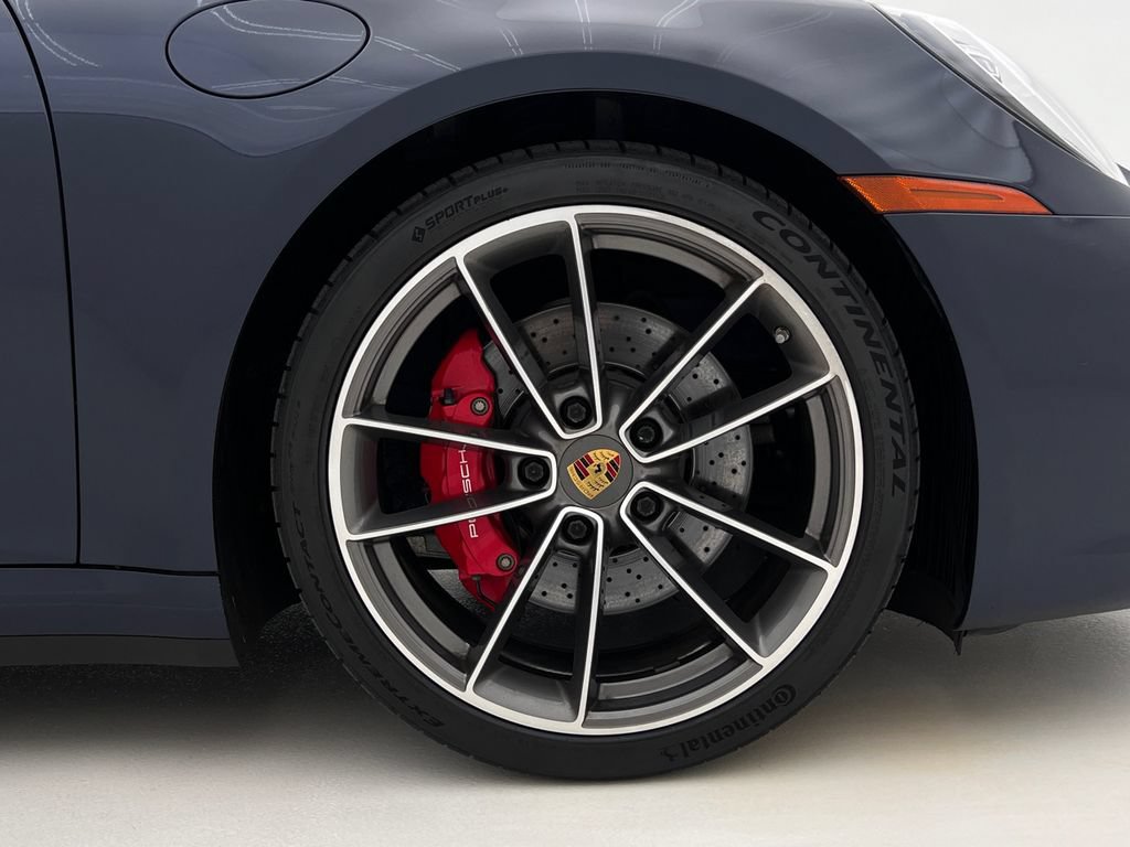Used 2020 Porsche 911 Carrera 4S AWD/4WD image 30