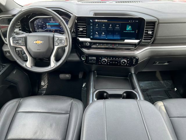 Used 2024 Chevrolet Silverado 2500 LTZ w/ LTZ Plus Package image 3
