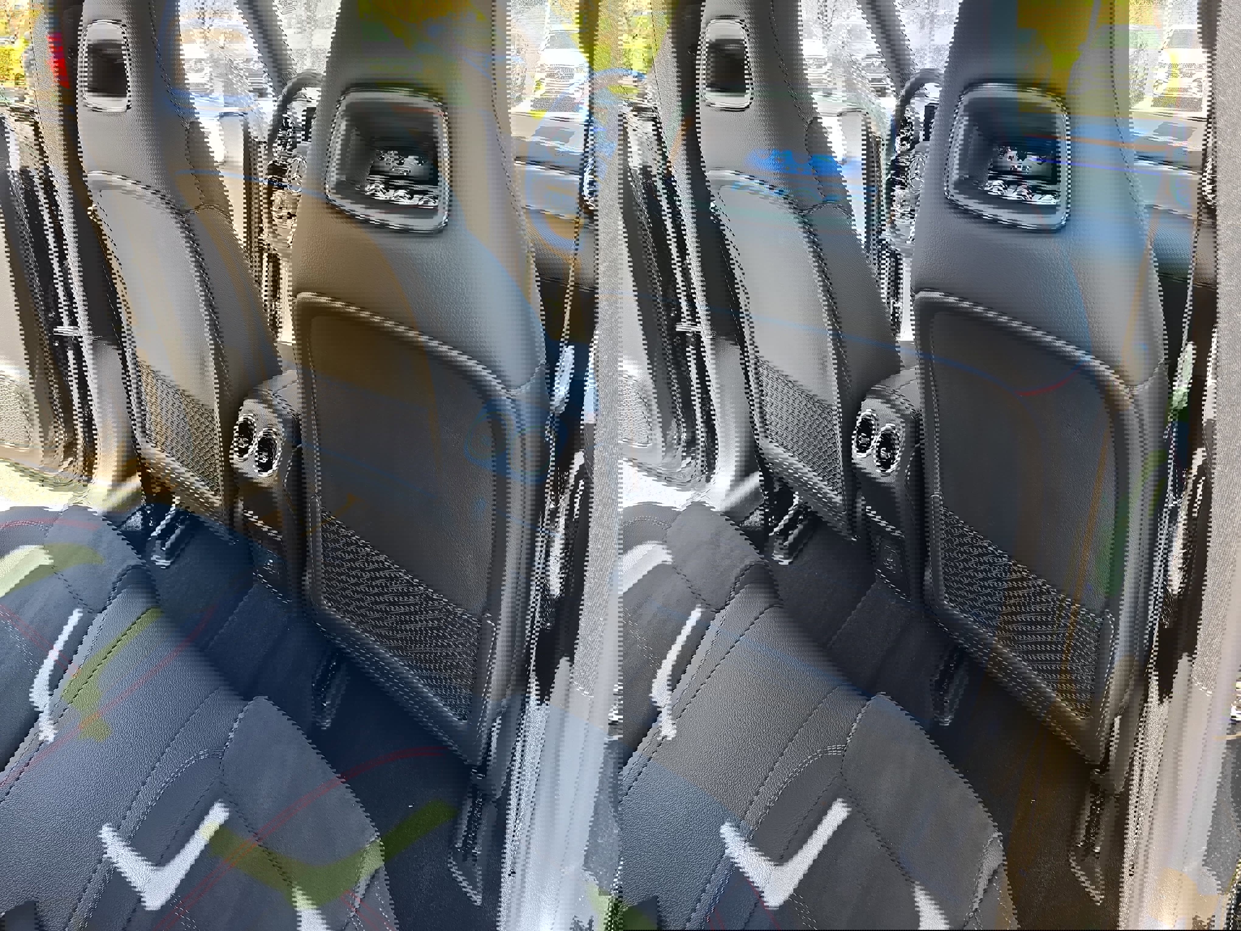 Used 2025 Mercedes-Benz CLA 250 image 11