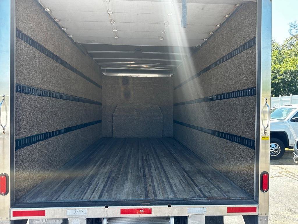 Used 2019 Ford E-350 and Econoline 350 Super Duty w/ Power Windows & Locks Group RWD image 7
