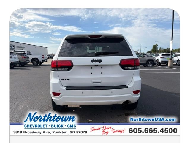 Used 2020 Jeep Grand Cherokee Altitude AWD/4WD image 11