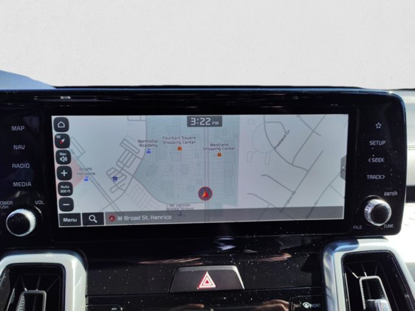 Used 2023 Kia Sorento SX AWD/4WD image 16