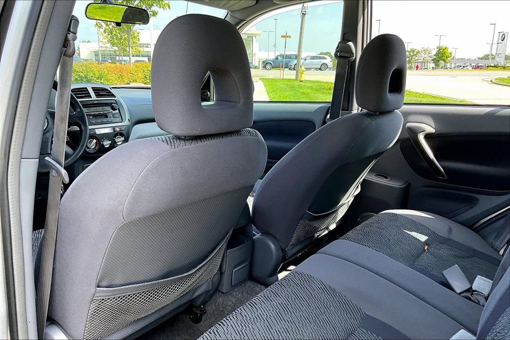 Used 2003 Toyota RAV4 4WD image 30