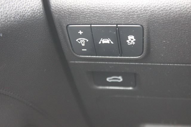 Used 2023 Kia K5 GT-Line w/ GT-Line Premium Package image 16