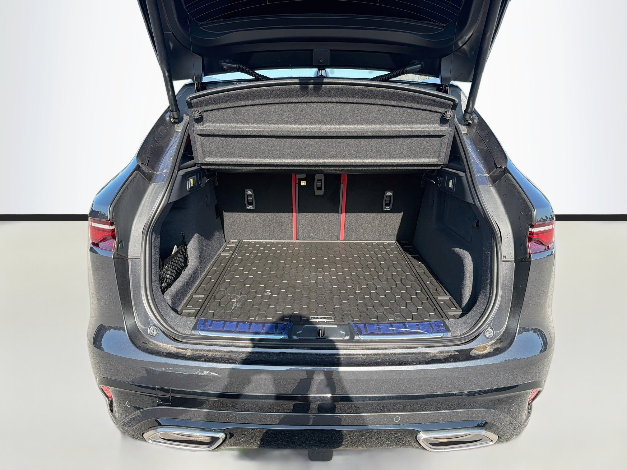 New 2026 Jaguar F-PACE R-Dynamic S AWD/4WD image 12