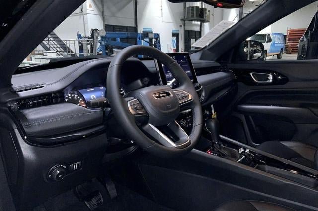 New 2026 Jeep Compass Latitude AWD/4WD image 35
