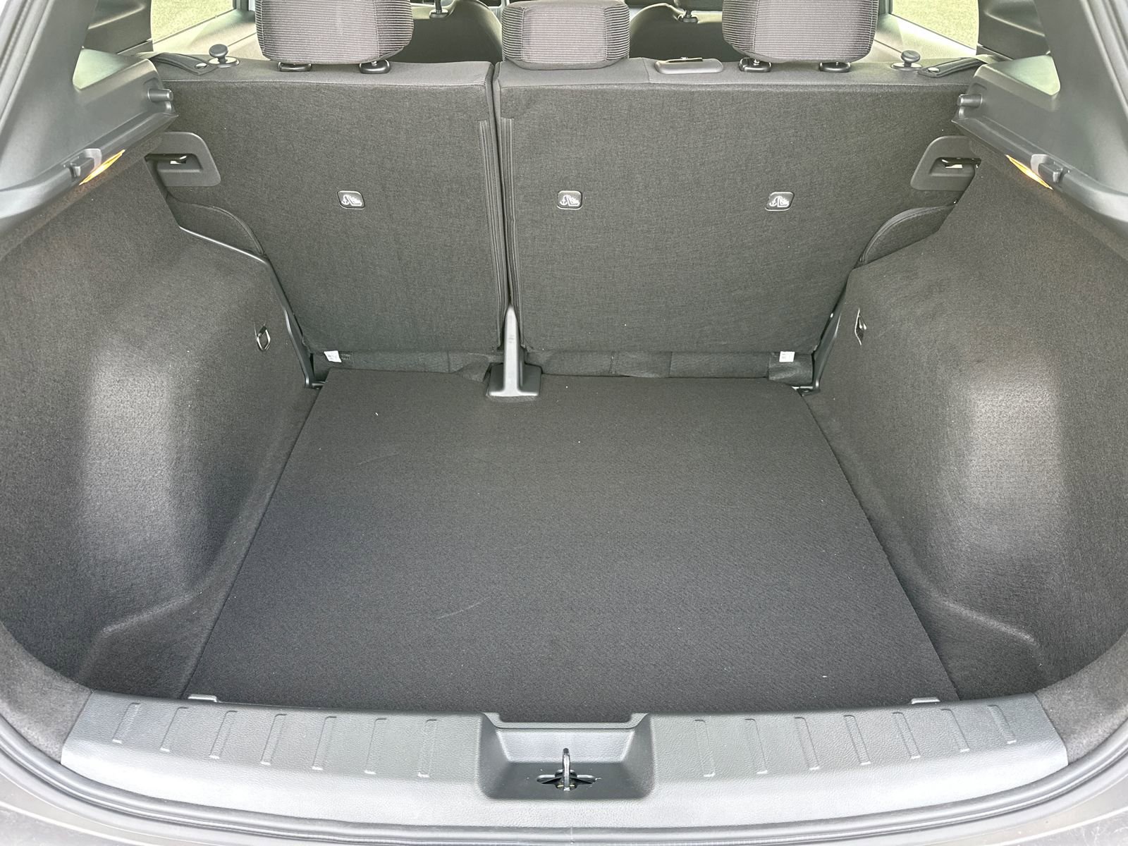 New 2026 Nissan Kicks S image 18