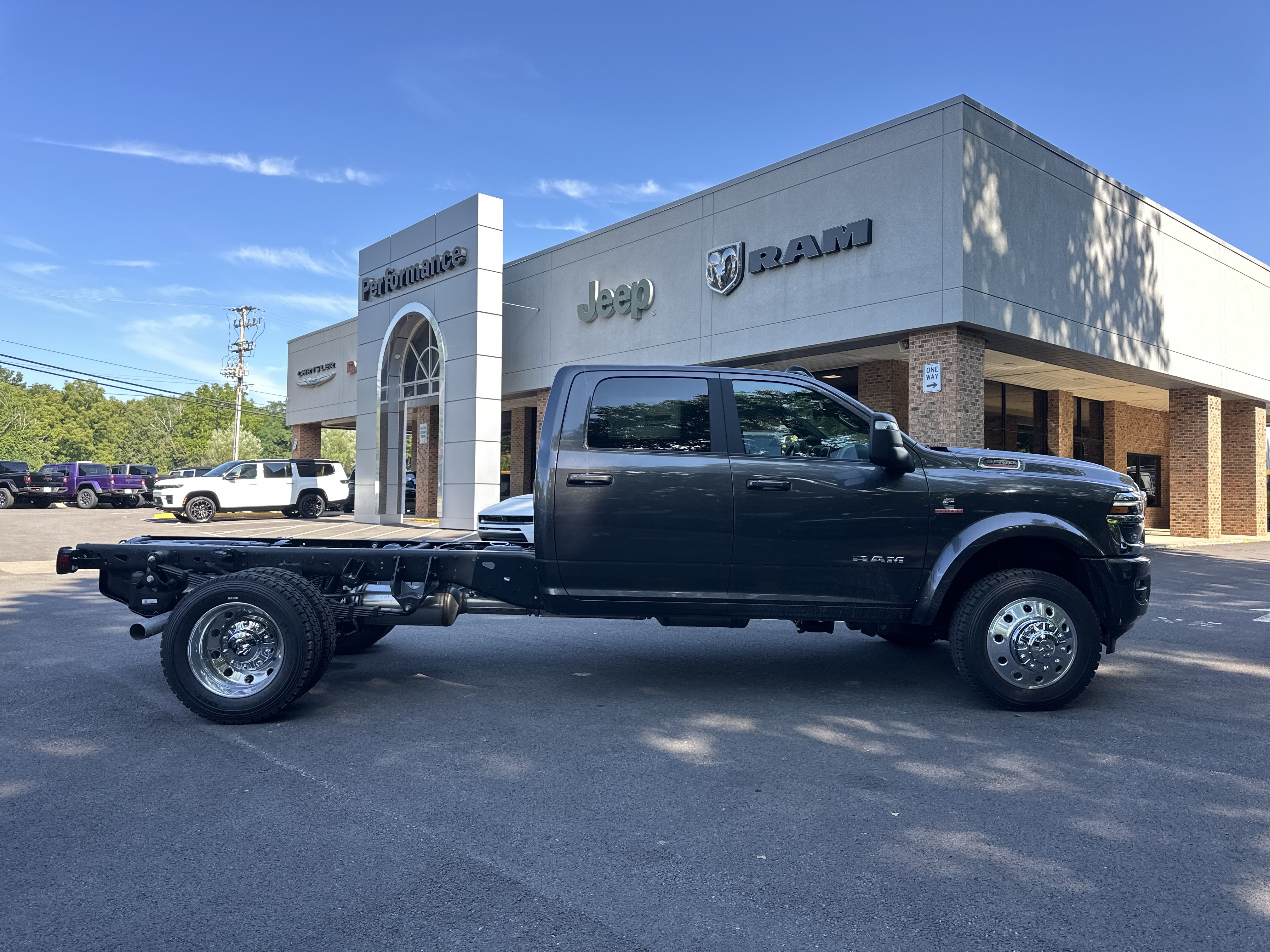 New 2026 RAM 5500 4x4 Crew Cab w/ Laramie Trim Package image 19