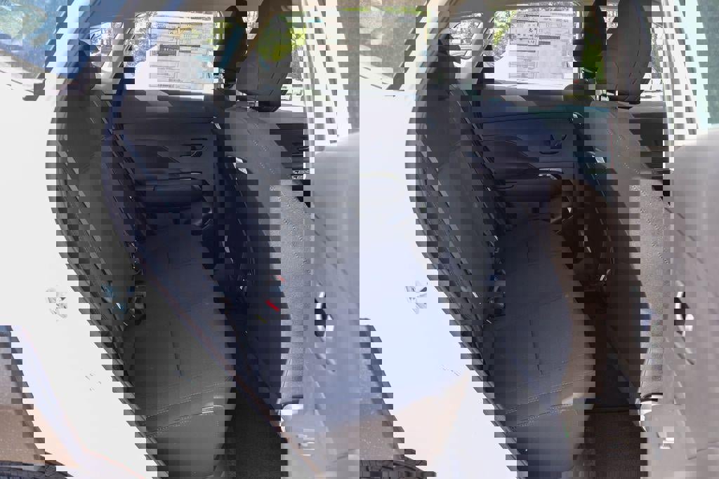 New 2026 Hyundai Kona SE image 10