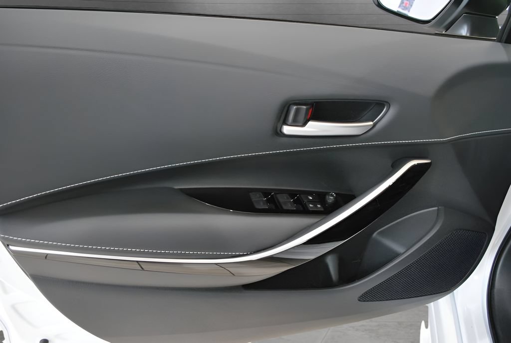 New 2026 Toyota Corolla XSE FWD image 5