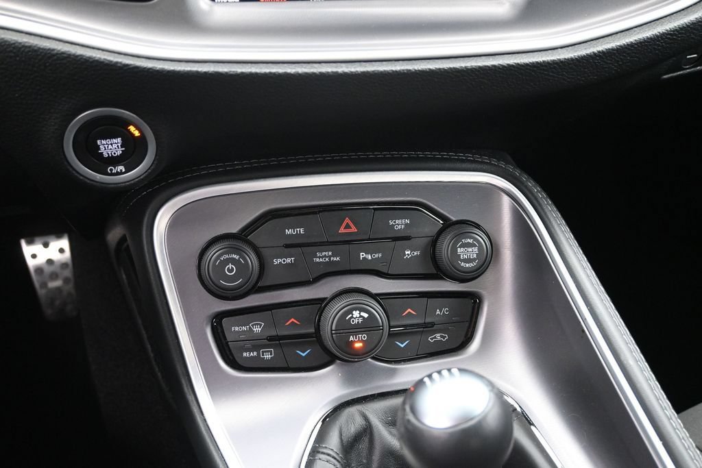 Used 2022 Dodge Challenger R/T w/ Shaker Package RWD image 18