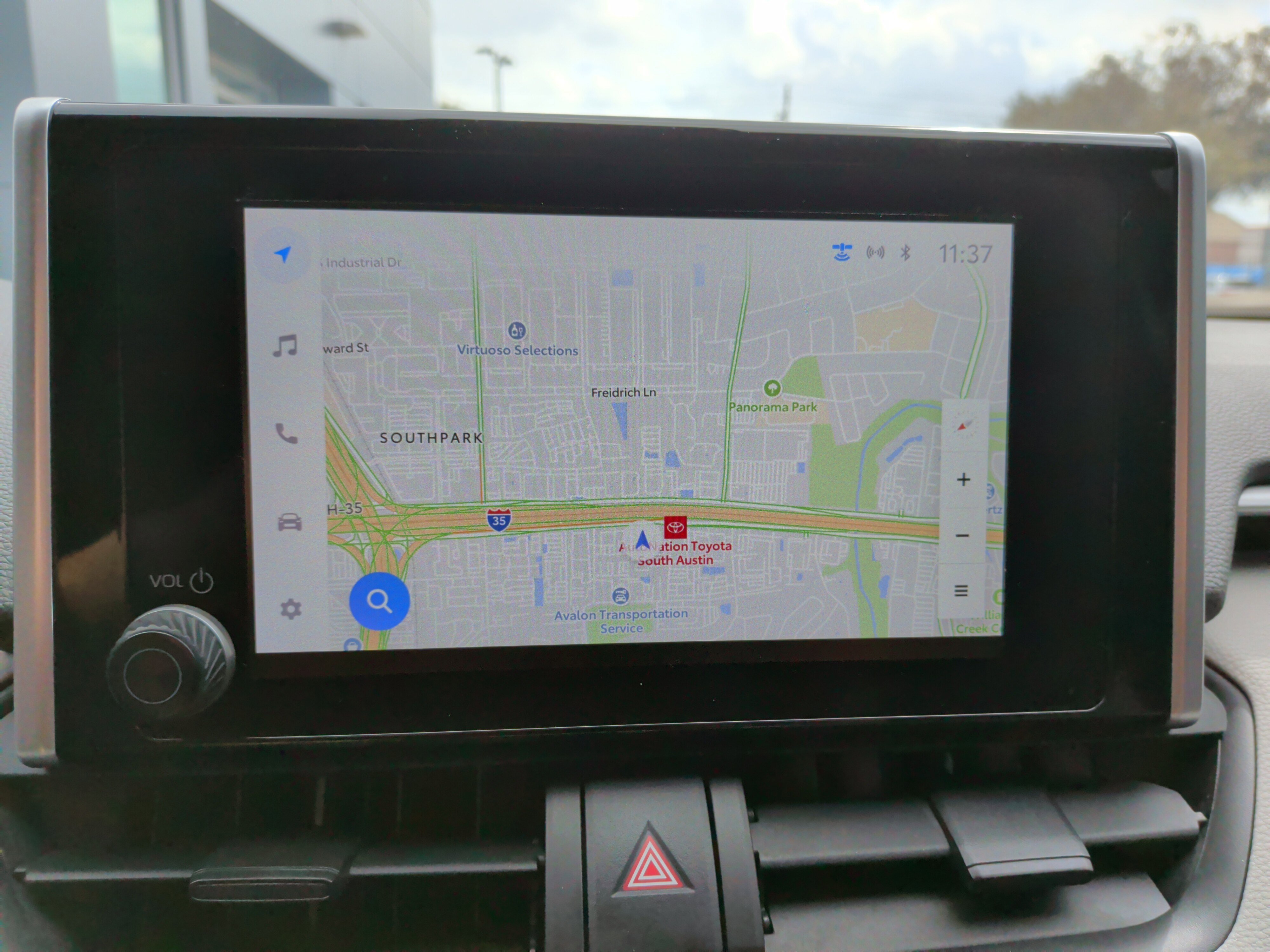 Used 2025 Toyota RAV4 XLE w/ Convenience Package image 23