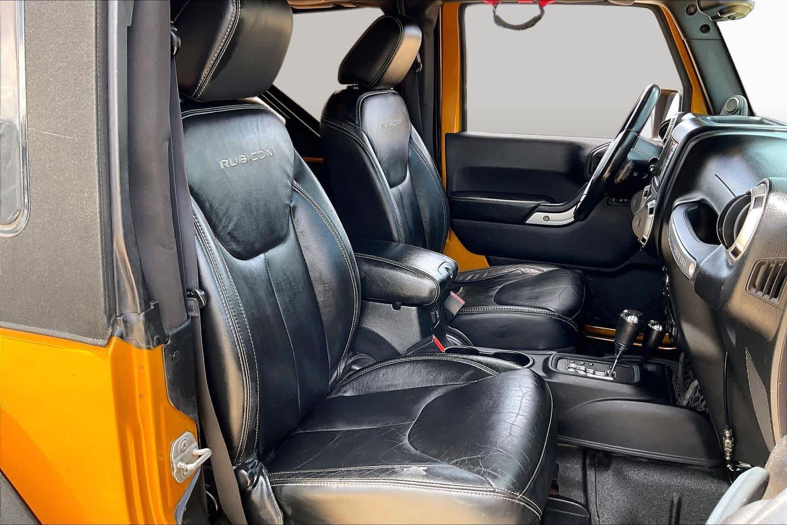 Used 2014 Jeep Wrangler Rubicon AWD/4WD image 7