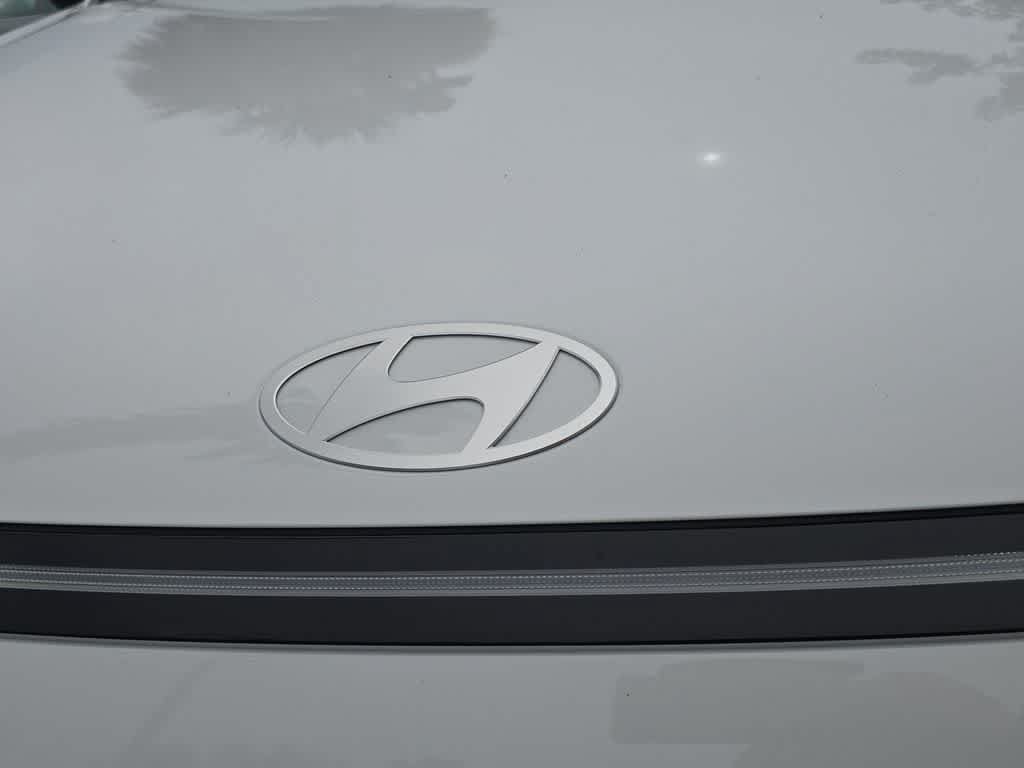 New 2027 Hyundai Kona SE FWD image 12