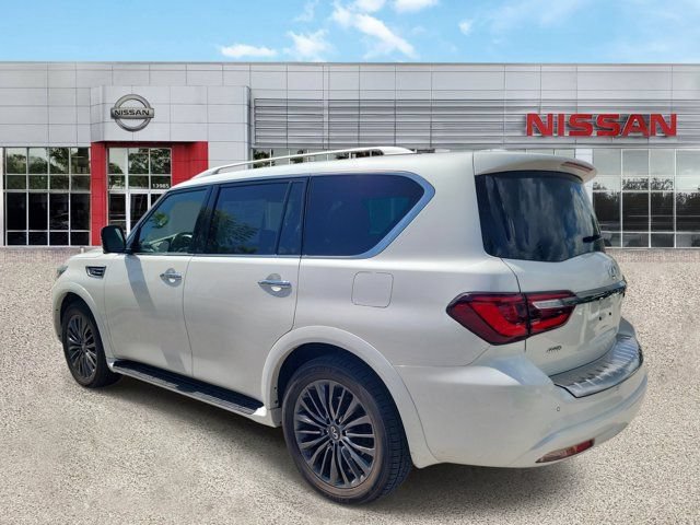 Used 2024 INFINITI QX80 Sensory AWD/4WD image 5