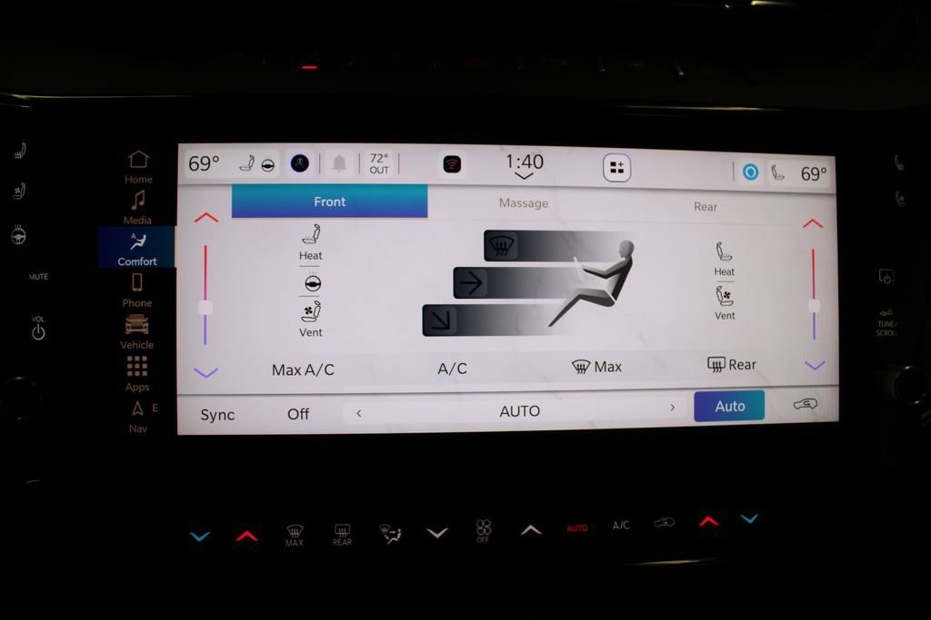 New 2026 Jeep Grand Cherokee Summit w/ MOPAR Finishing Package AWD/4WD image 17