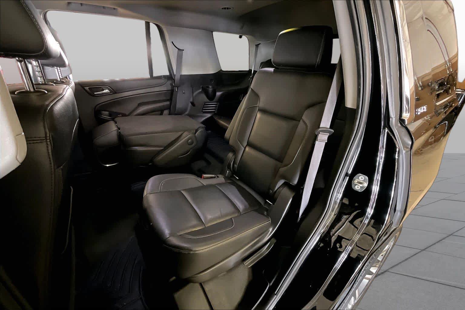 Used 2018 GMC Yukon SLT w/ Premium Edition AWD/4WD image 19