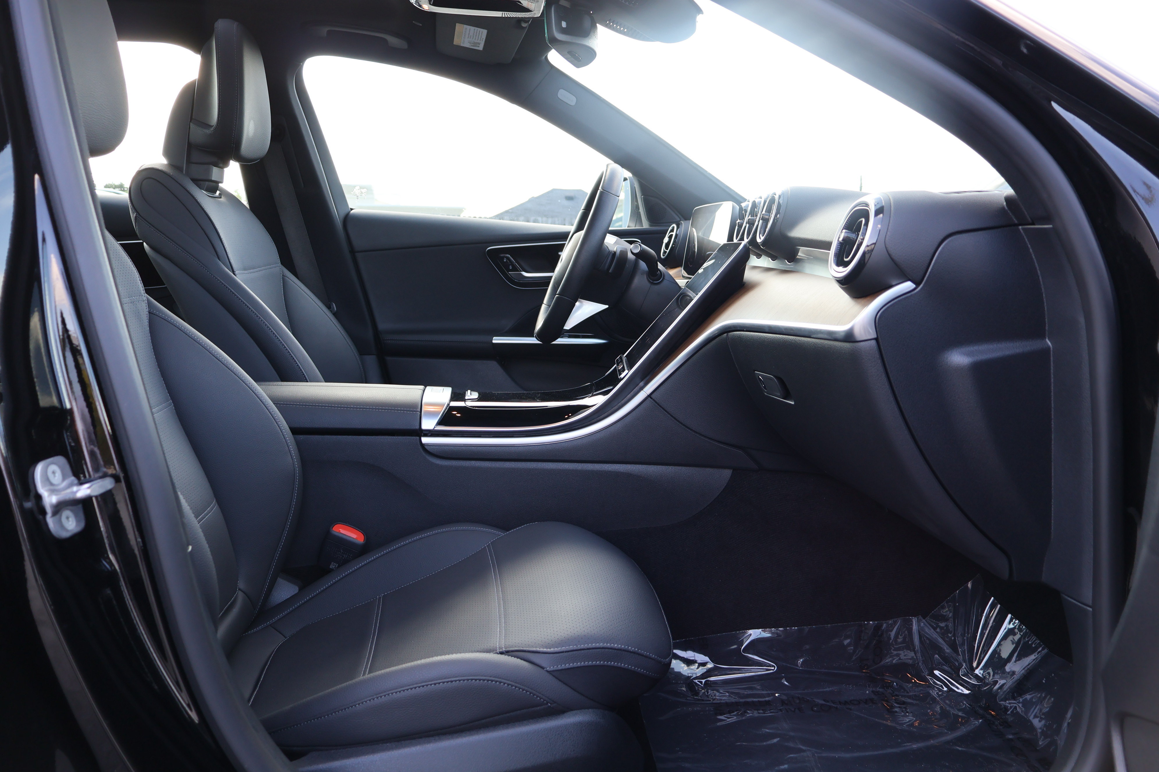 Certified 2024 Mercedes-Benz C 300 Sedan image 30
