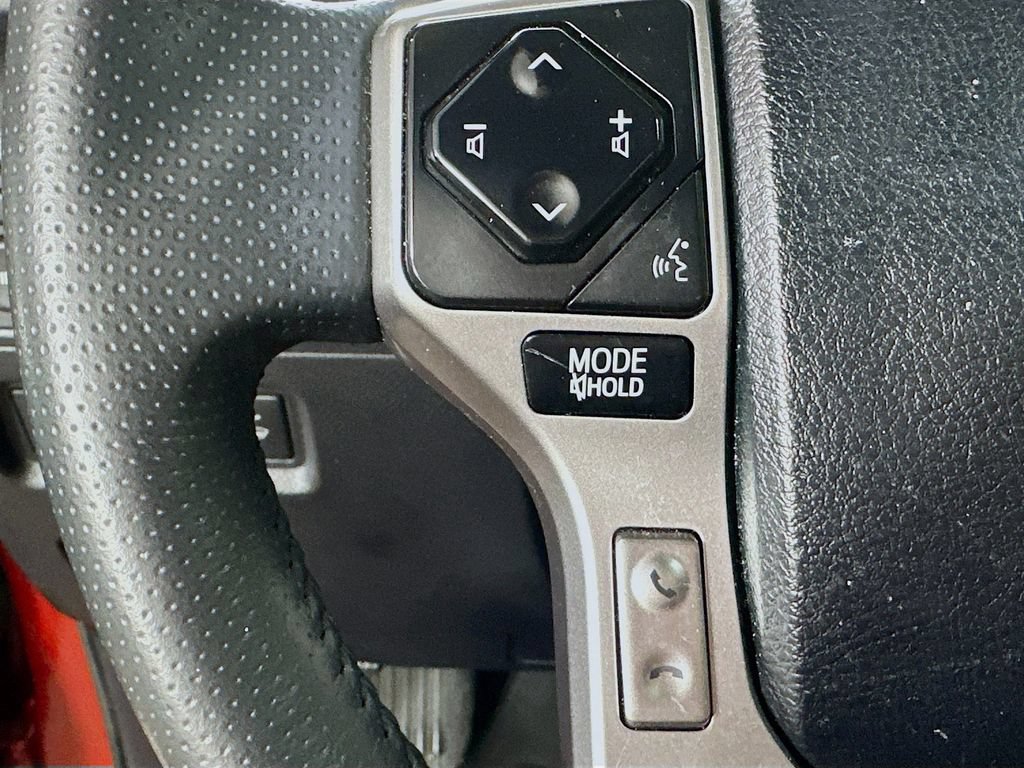 Used 2022 Toyota 4Runner SR5 Premium AWD/4WD image 22