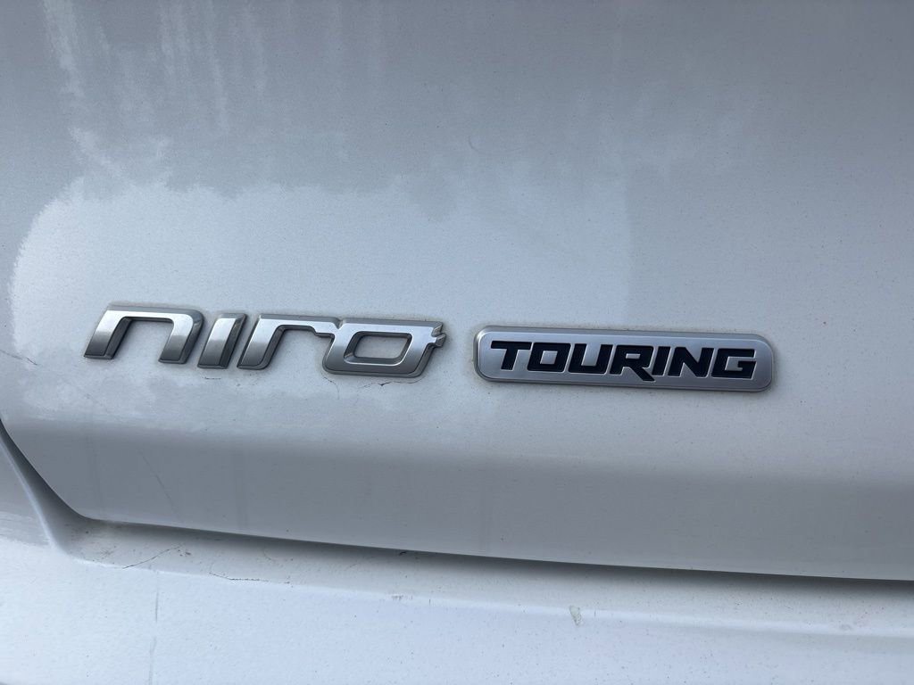 Used 2022 Kia Niro Touring Special Edition FWD image 31
