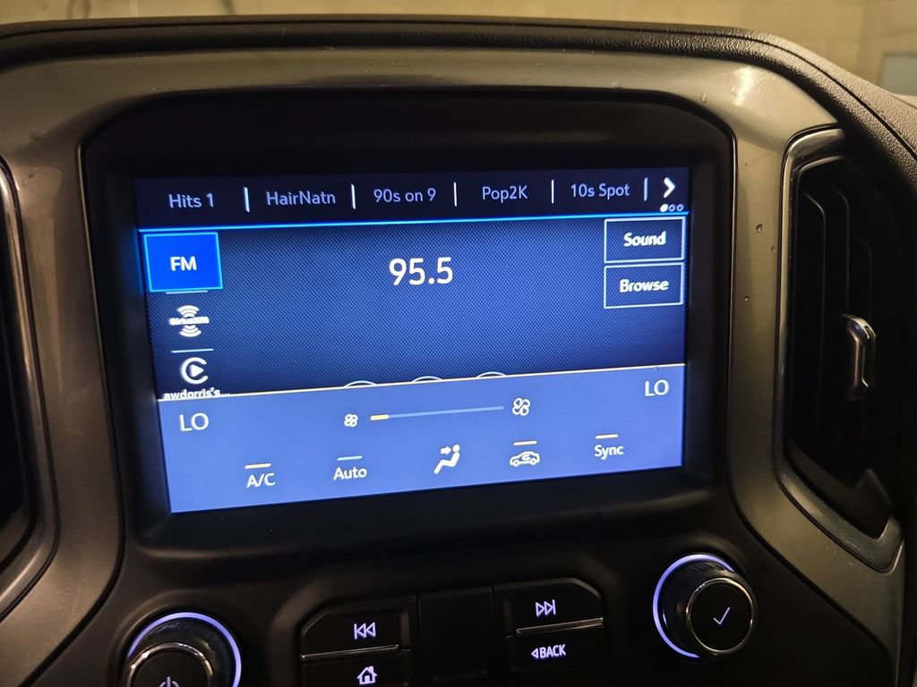 Used 2022 Chevrolet Silverado 2500 LTZ w/ LTZ Premium Package image 16