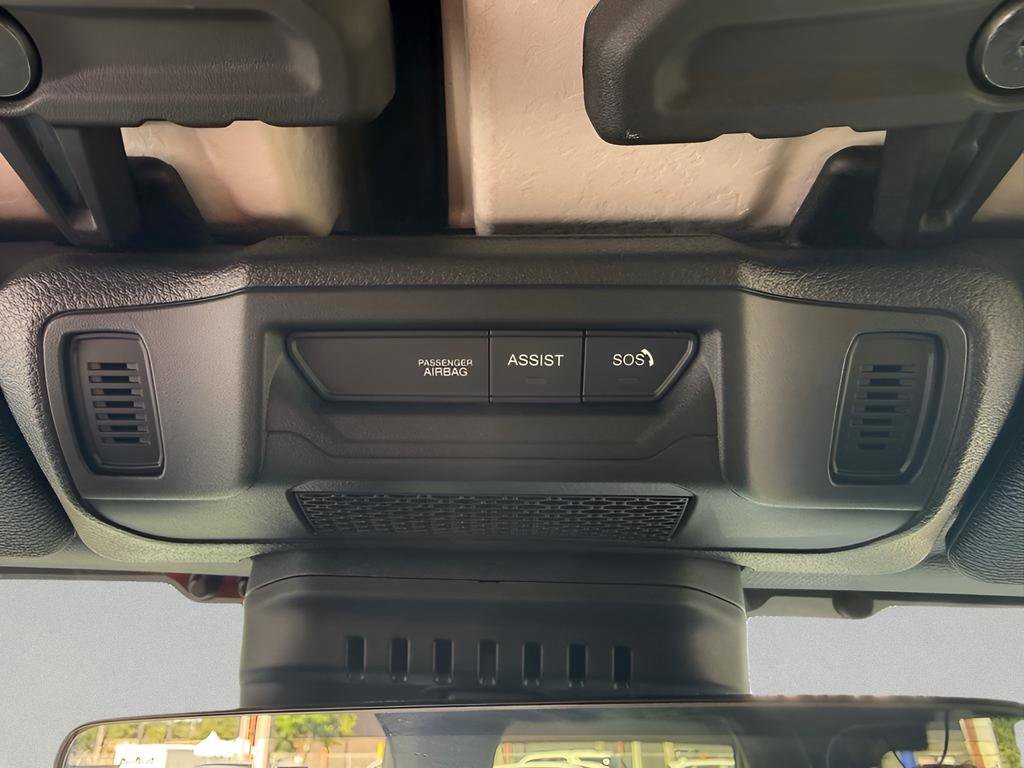 Used 2024 Jeep Wrangler Rubicon AWD/4WD image 28