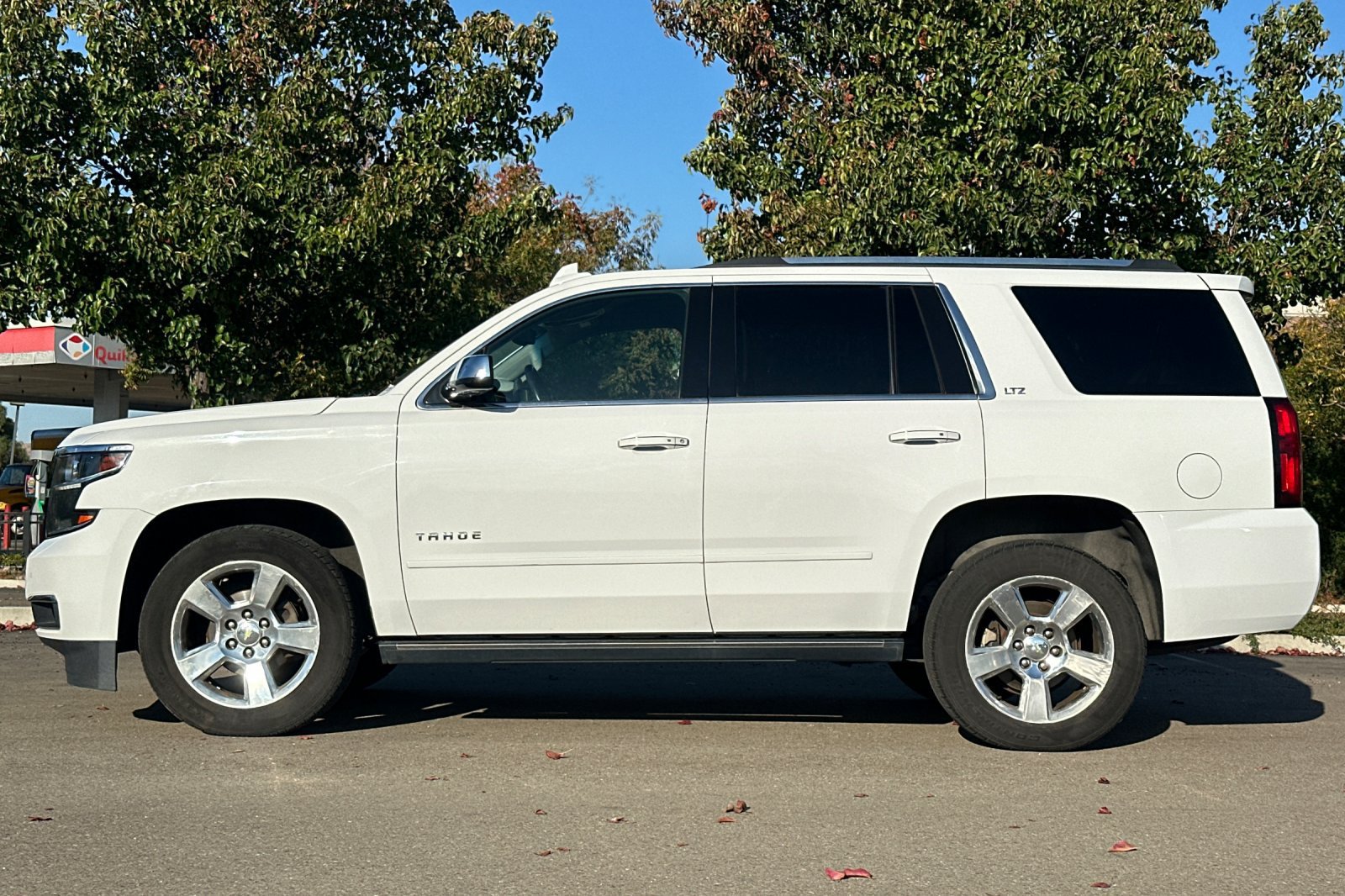 Used 2016 Chevrolet Tahoe LTZ w/ Max Trailering Package AWD/4WD image 7