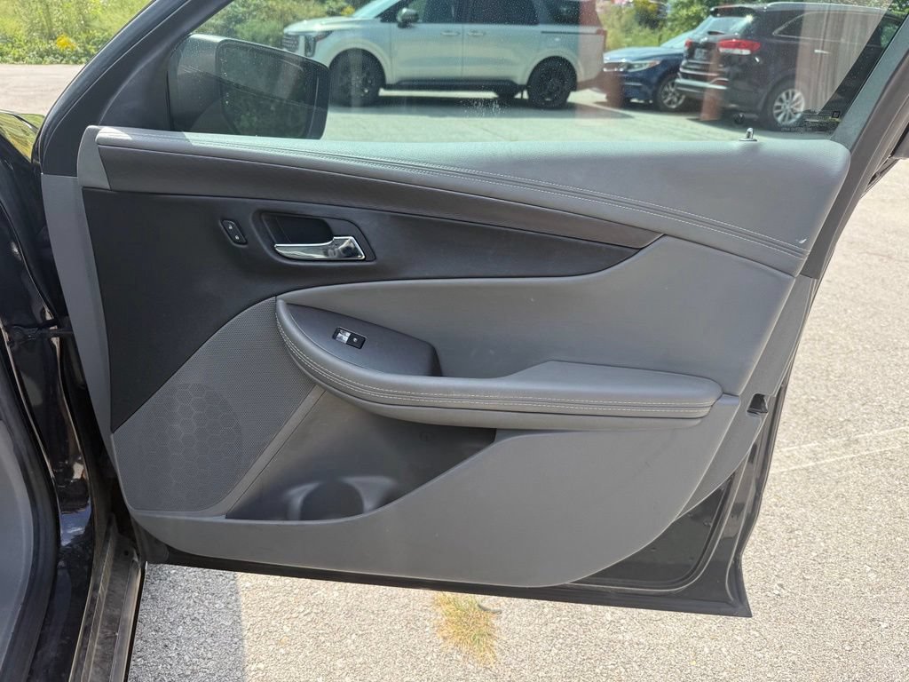 Used 2015 Chevrolet Impala LS FWD image 16