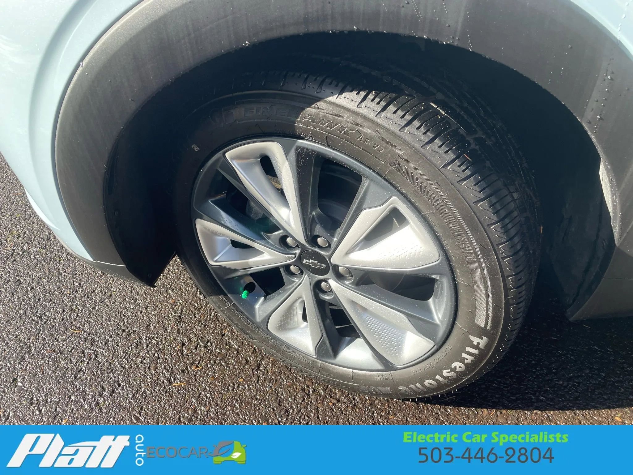 Used 2022 Chevrolet Bolt EUV LT w/ Convenience Package image 18