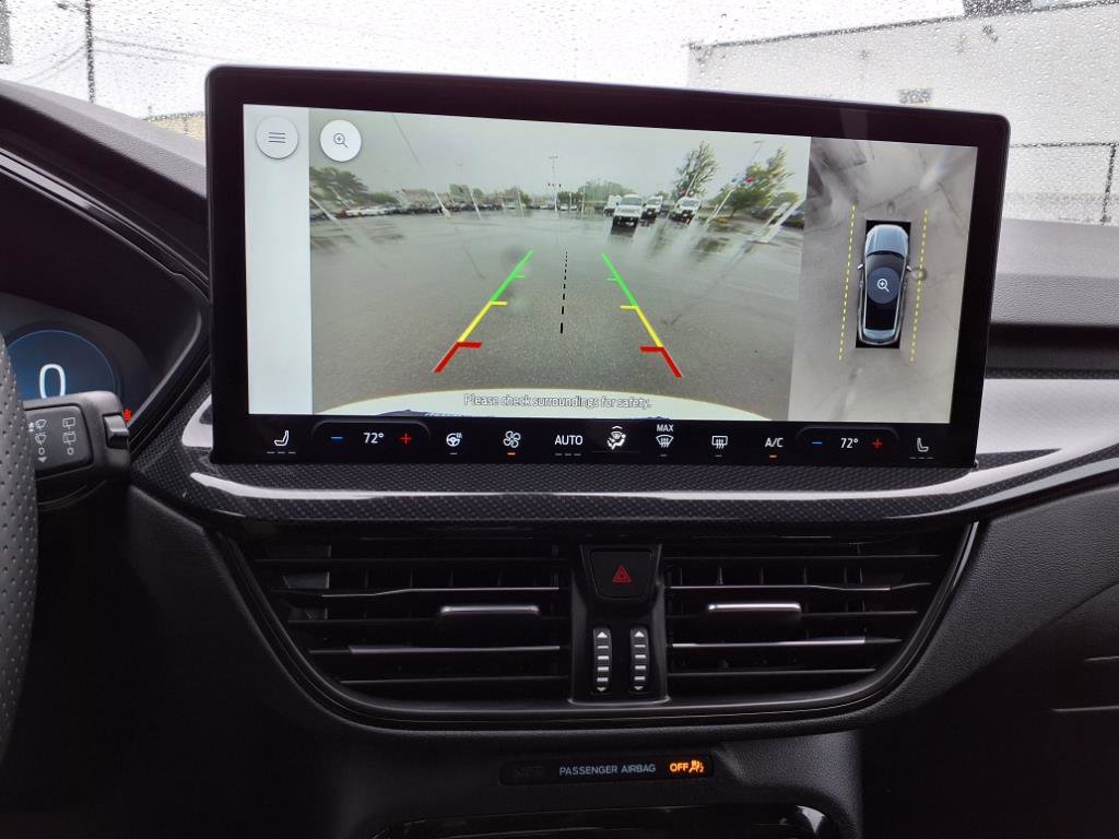 Used 2024 Ford Escape ST-Line Select w/ Tech Pack #2 image 16