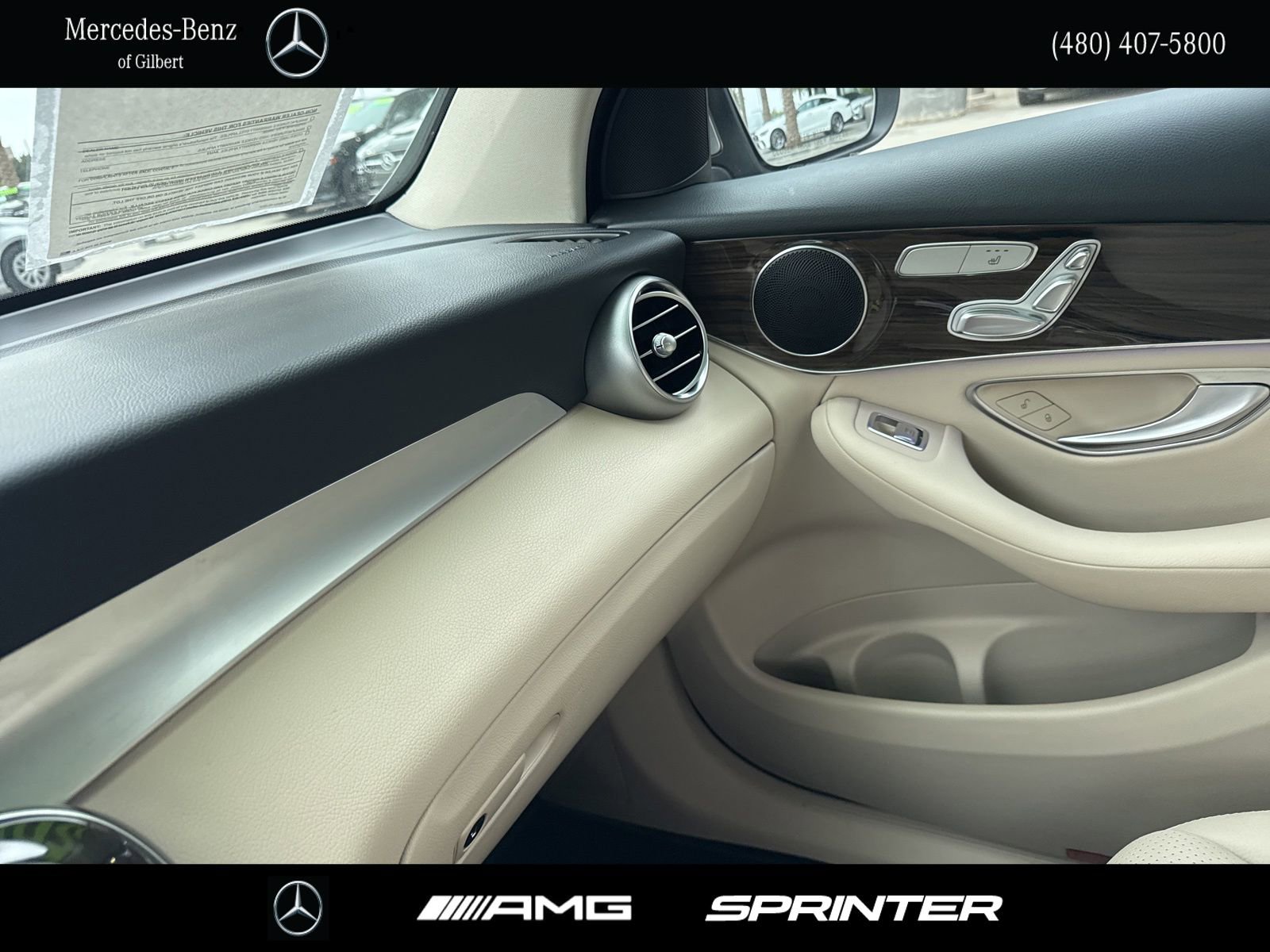 Used 2021 Mercedes-Benz GLC 300 image 23