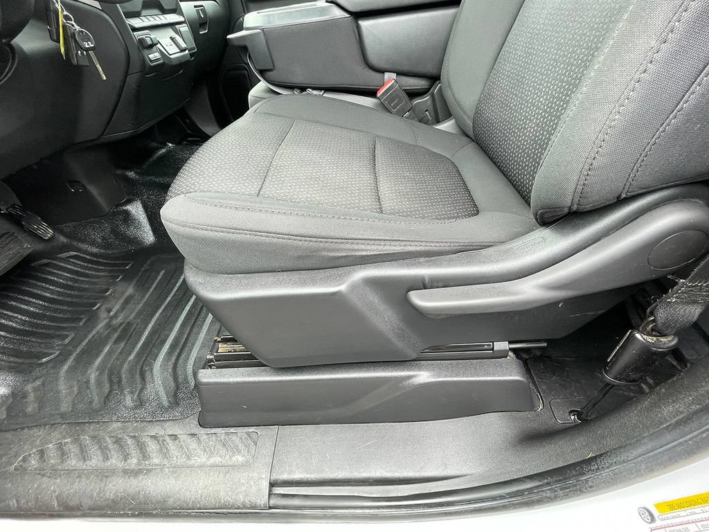 Used 2023 GMC Sierra 3500 Pro w/ Convenience Package AWD/4WD image 17