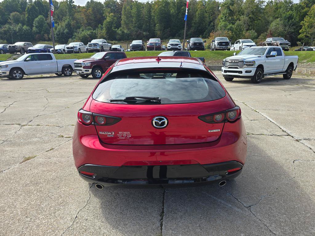 Used 2019 MAZDA MAZDA3 AWD Hatchback w/ Preferred Pkg image 4