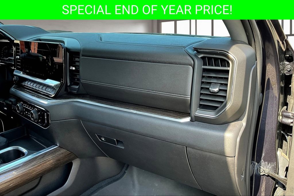 Used 2022 Chevrolet Silverado 1500 RST image 25