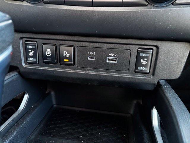Used 2022 Nissan Frontier SV AWD/4WD image 23
