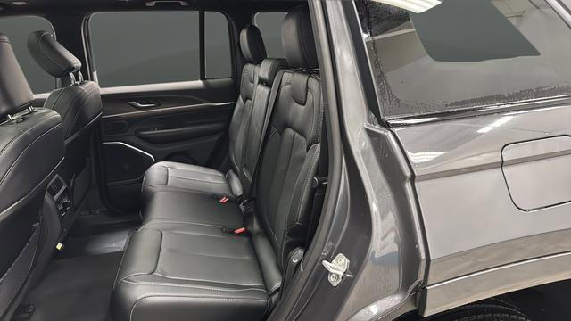 New 2026 Jeep Grand Cherokee Limited image 24